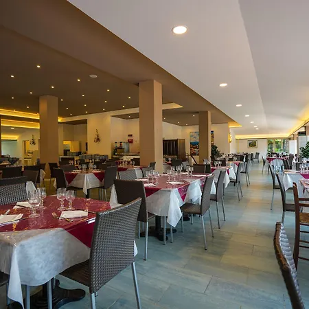 Cefalu Resort - Sporting Club-3